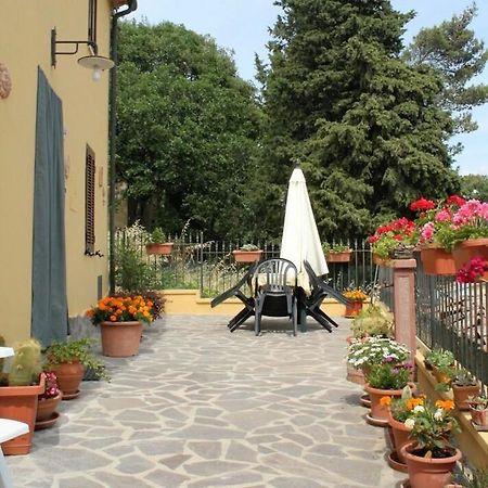 Casa Vacanze In Borgo Monteverdi Marittimo Luaran gambar